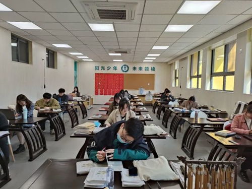 华中师范大学附小的长尾关键词有什么